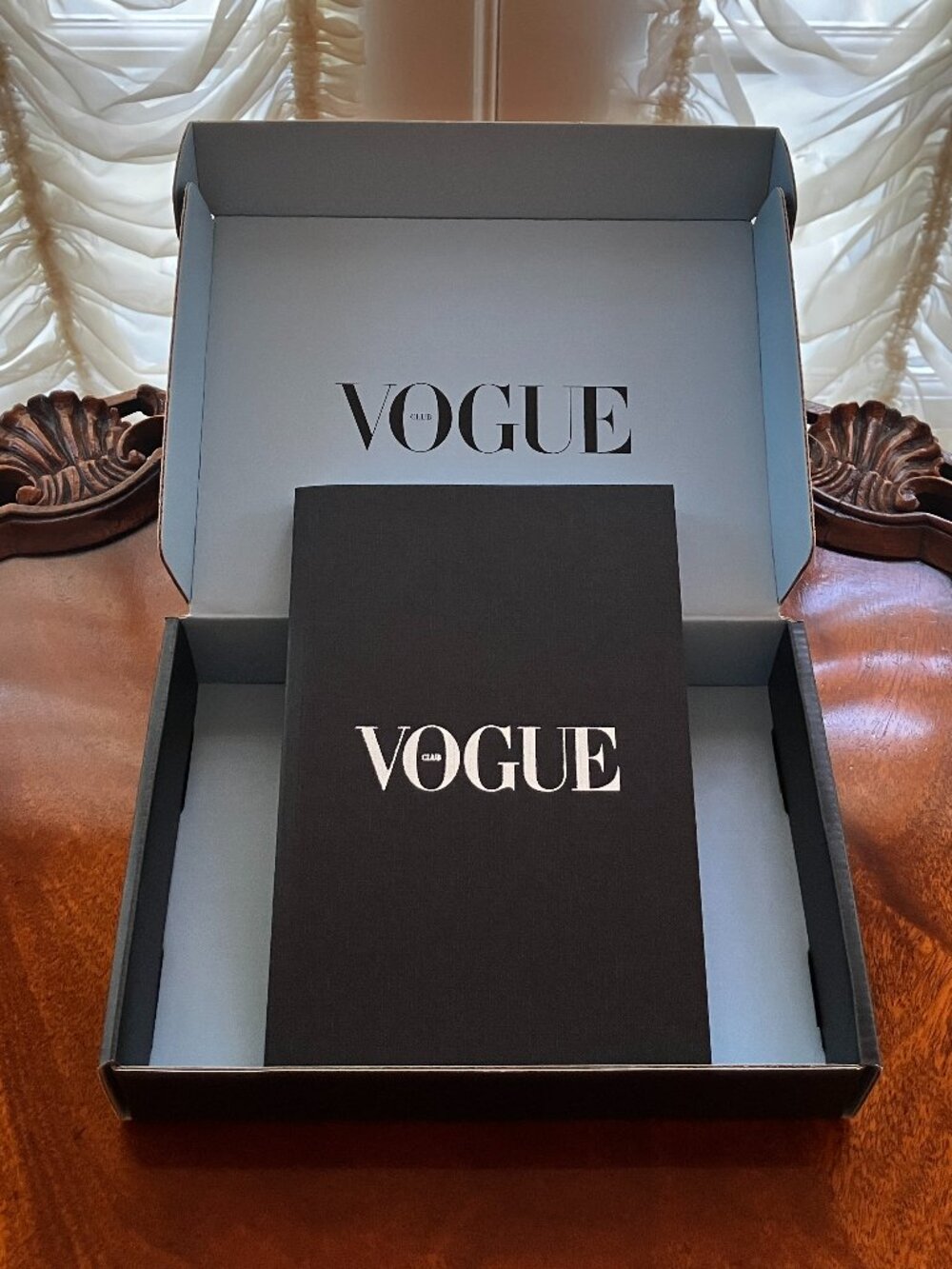 🆕 Vogue Club Notebook and Gift Box - NEW